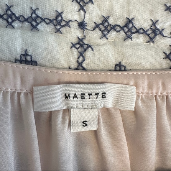 Maette Stella & Dot Pale Pink Studded V Neck Size Small Classic Business Dainty - Picture 3 of 8